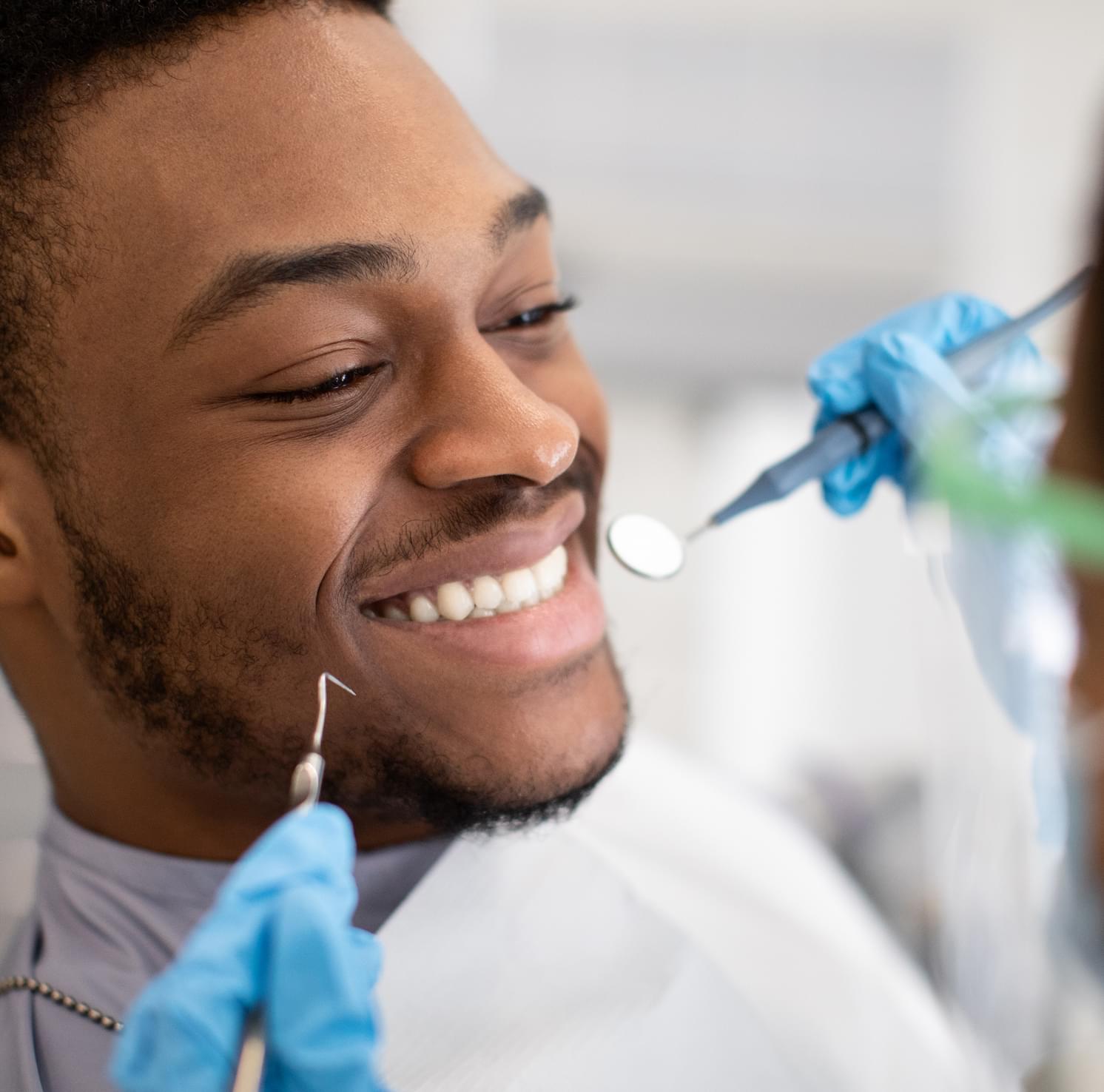 Implant Dentist